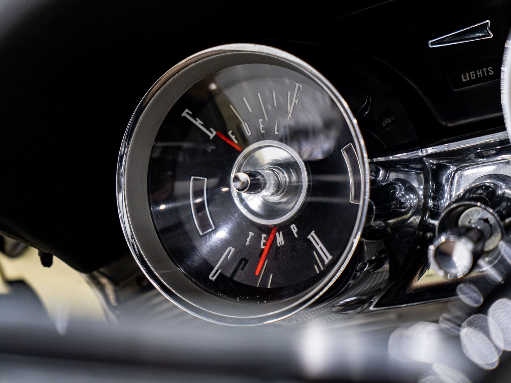 Ford Thunderbird Beautifully Presented From Older Restoration with original bill of sale 1962 Jaune Montréal - photo #66
