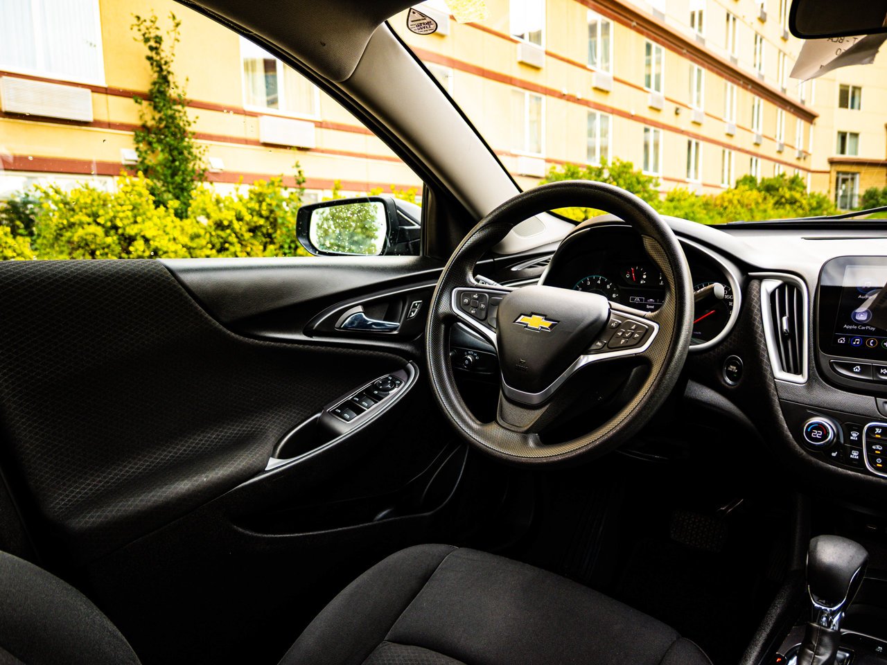 2022 Chevrolet Malibu 4dr Sdn LT Grey Sherwood Park - photo #28