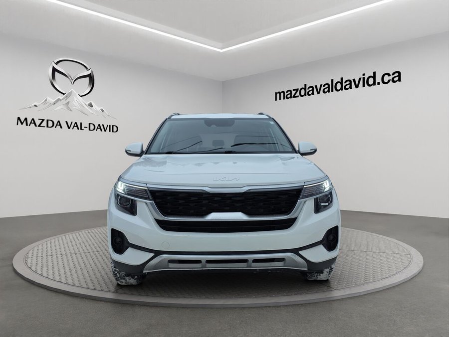 2023 Kia Seltos EX AWD, Jamais accidenté, Volant chauffant, Toit ouvrant, Démarreur à distance White
