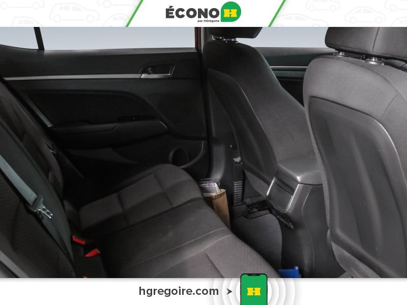 2020 Hyundai Elantra Red Saint-Eustache - photo #23