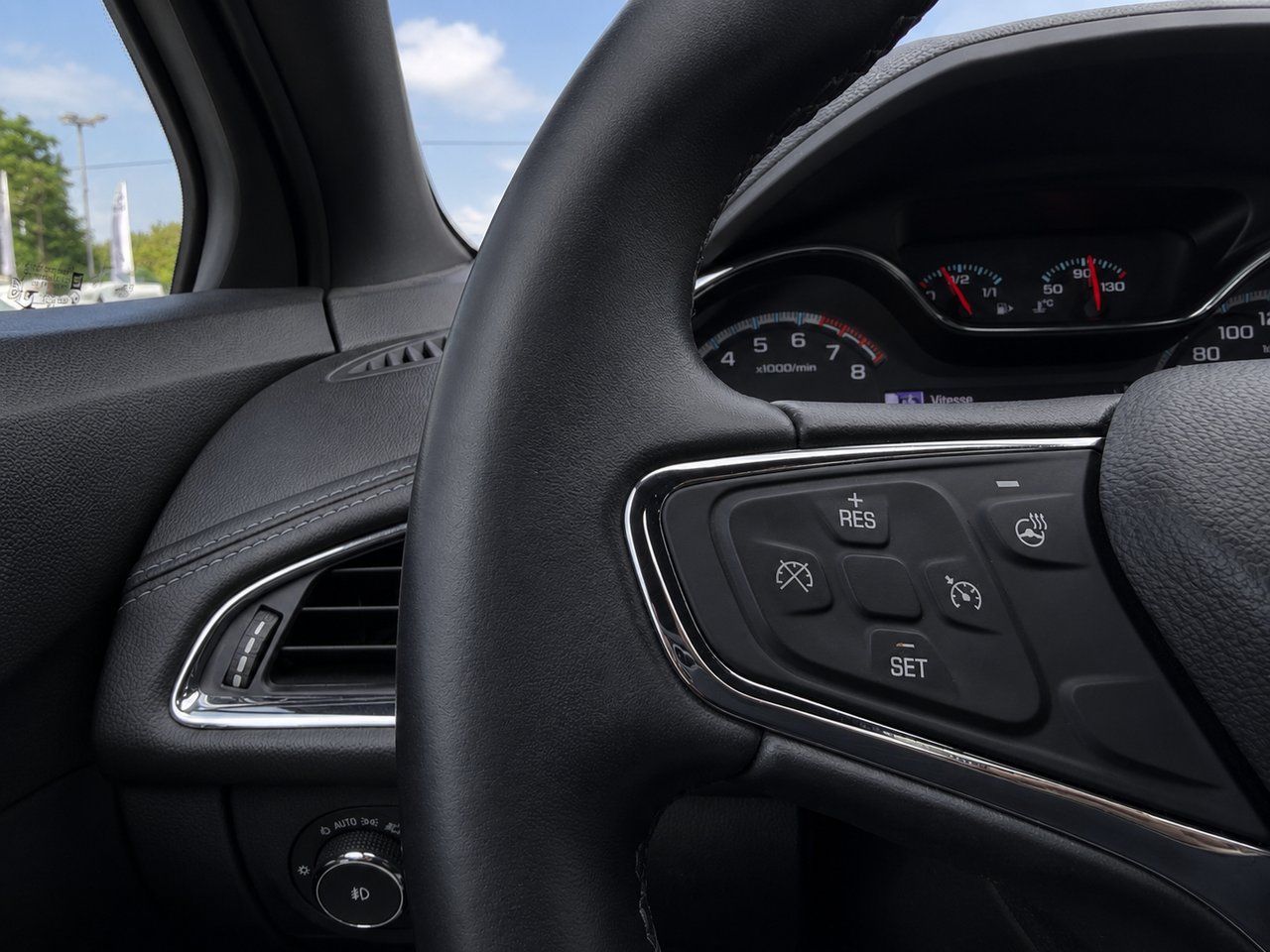 2018 Chevrolet Cruze Red Châteauguay - photo #13
