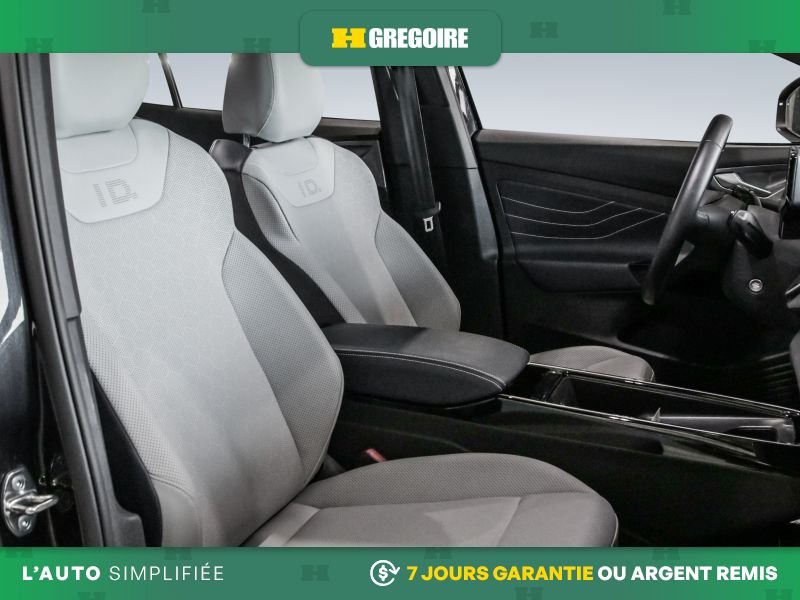 2025 Volkswagen ID.4 Black Blainville - photo #31