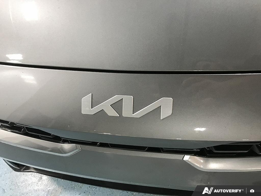 2023 Kia Forte5 2601570A | EX gray Edmonton - photo #8