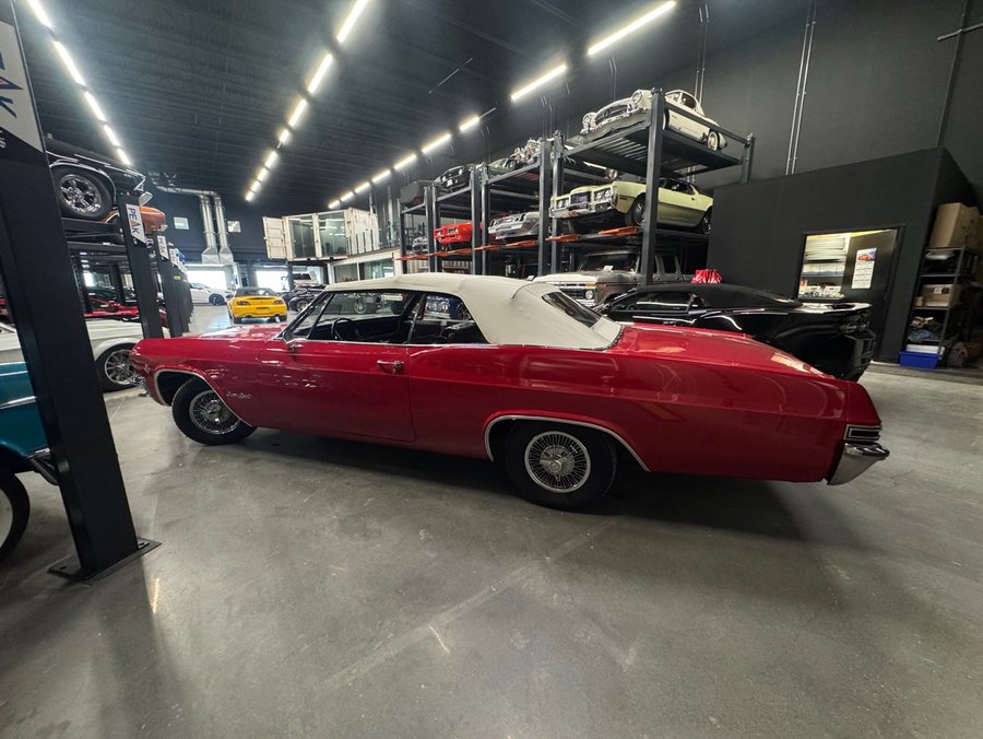 1965 Chevrolet Impala 1965 Red