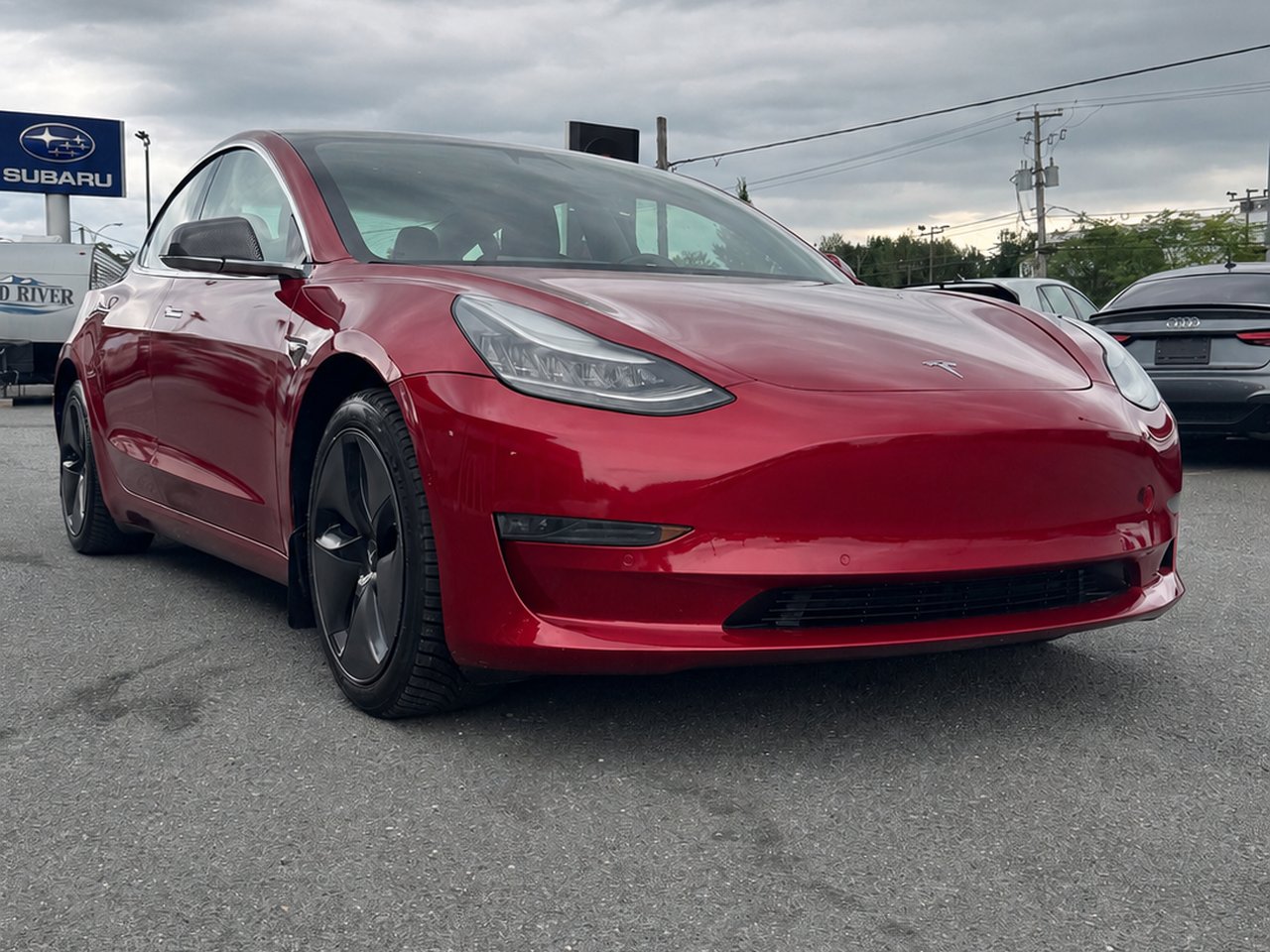 Tesla Model 3 Long Range AWD 2019 Rouge Granby - photo #8