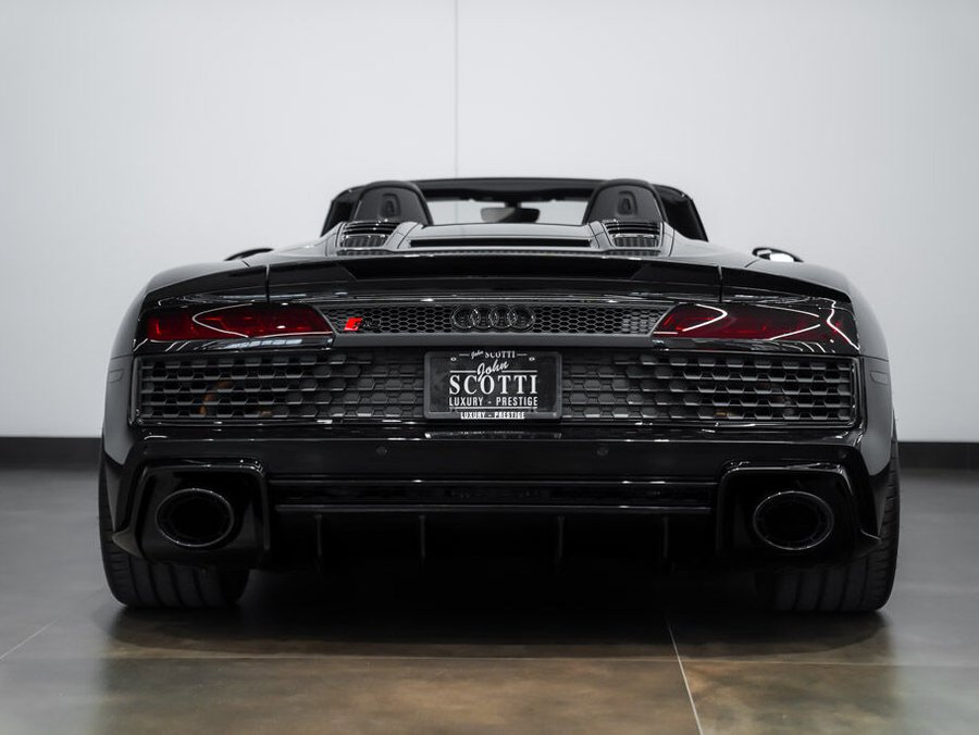 2021 Audi R8 2021 Black