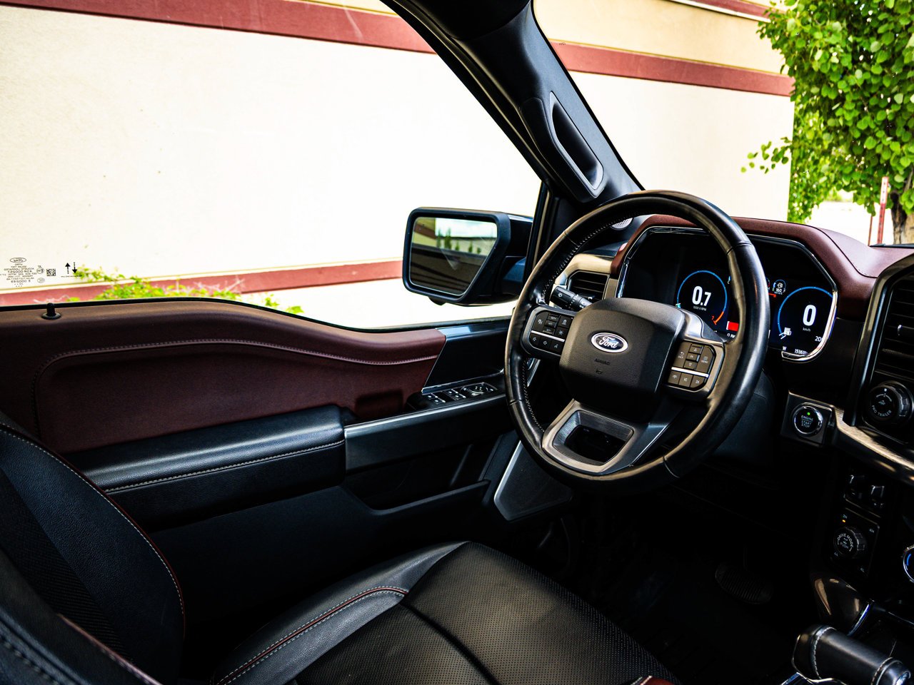 2023 Ford F-150 LARIAT 4WD SuperCrew 5.5' Box Black Sherwood Park - photo #33