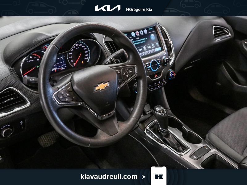 2017 Chevrolet Cruze White Blainville - photo #8