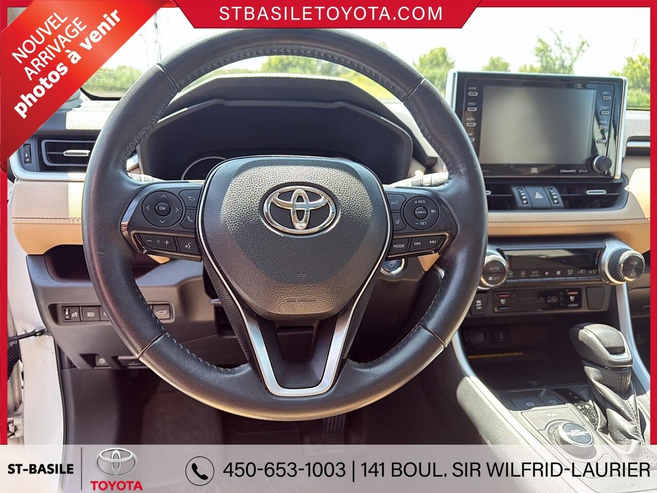Toyota RAV4 Hybride 2020 Blanc Saint-Basile-le-Grand - photo #4