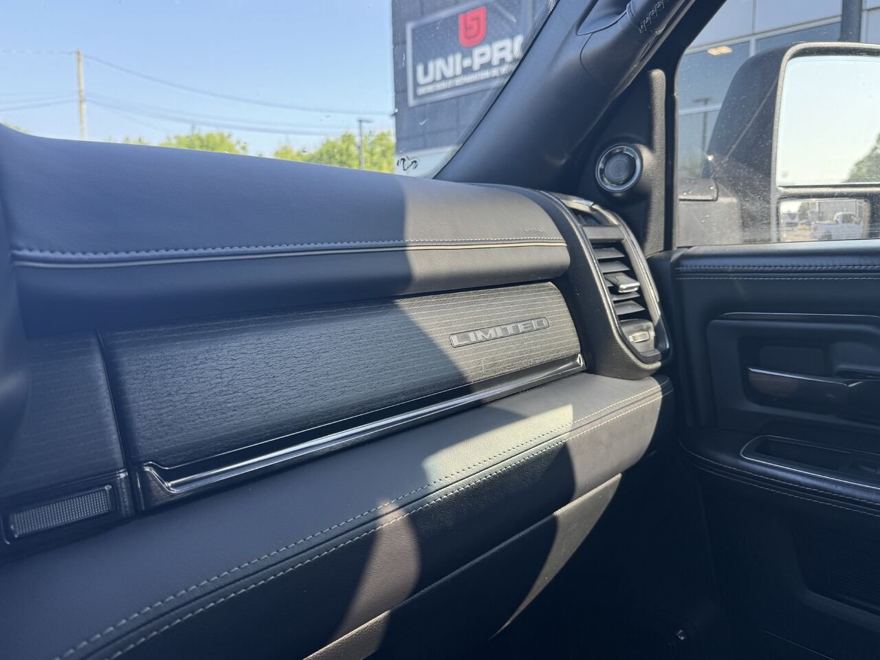 Ram 2500 Limited Cummins 2023 Noir Granby - photo #22