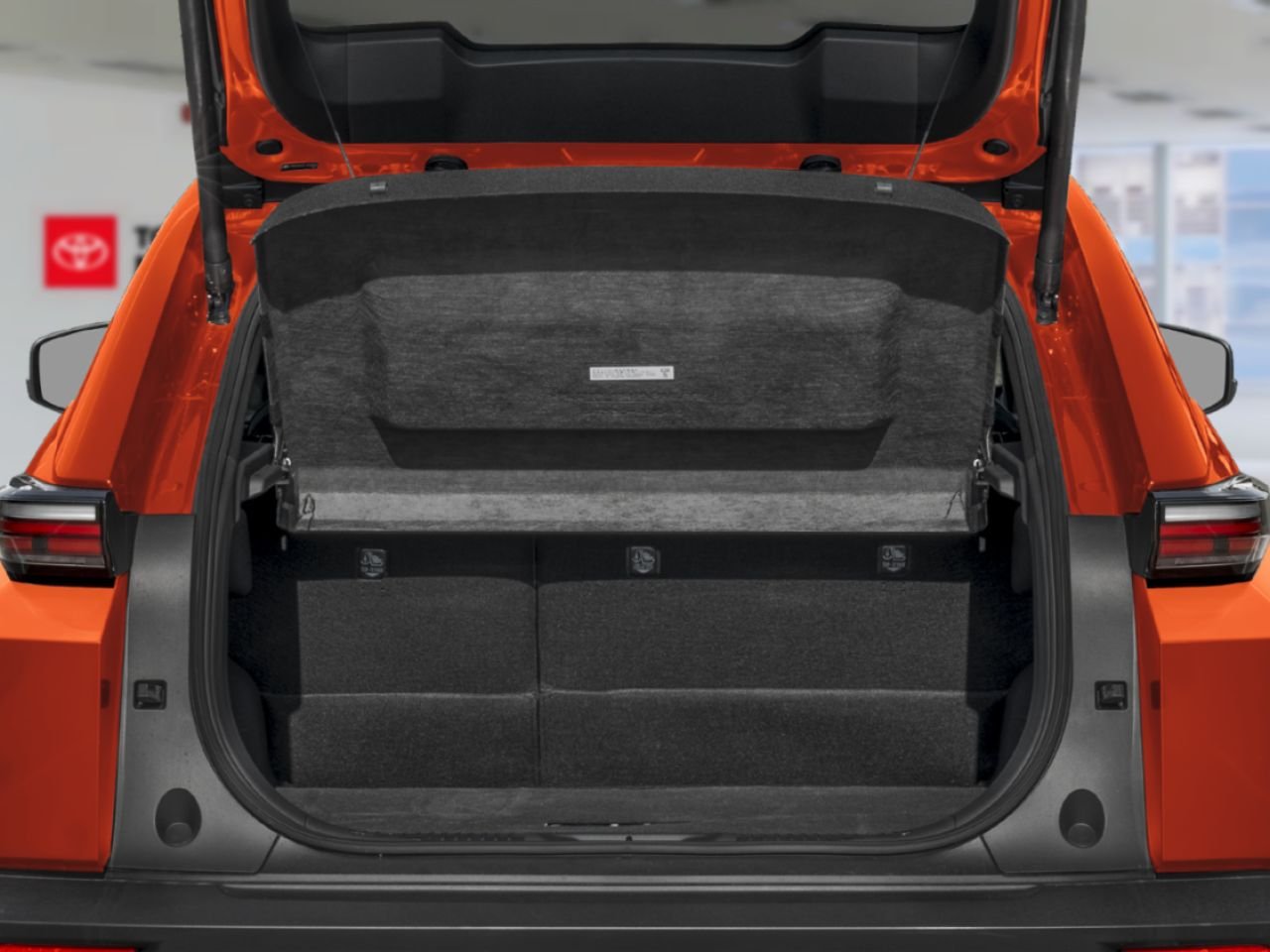 2026 Toyota C-HR Overcast Mont-Laurier - photo #7