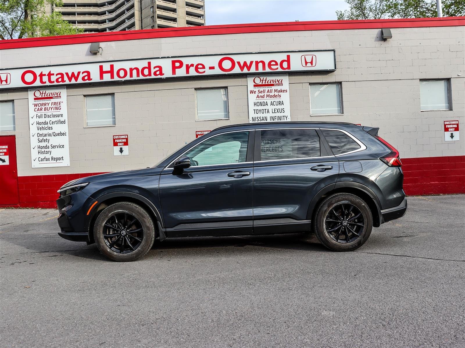 Honda CR-V Sport 2024 Grey Ottawa & Gatineau - photo #4
