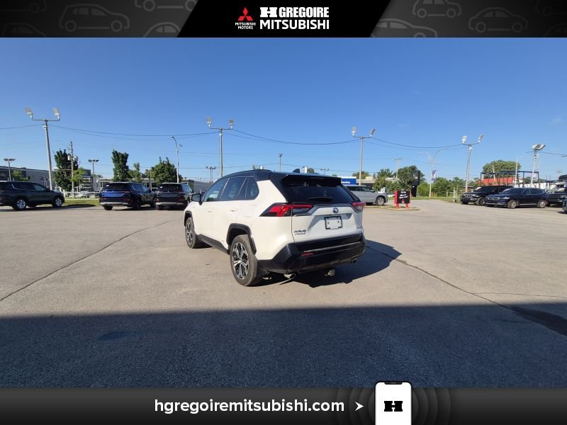 2023 Toyota RAV4 Prime White Laval - photo #7
