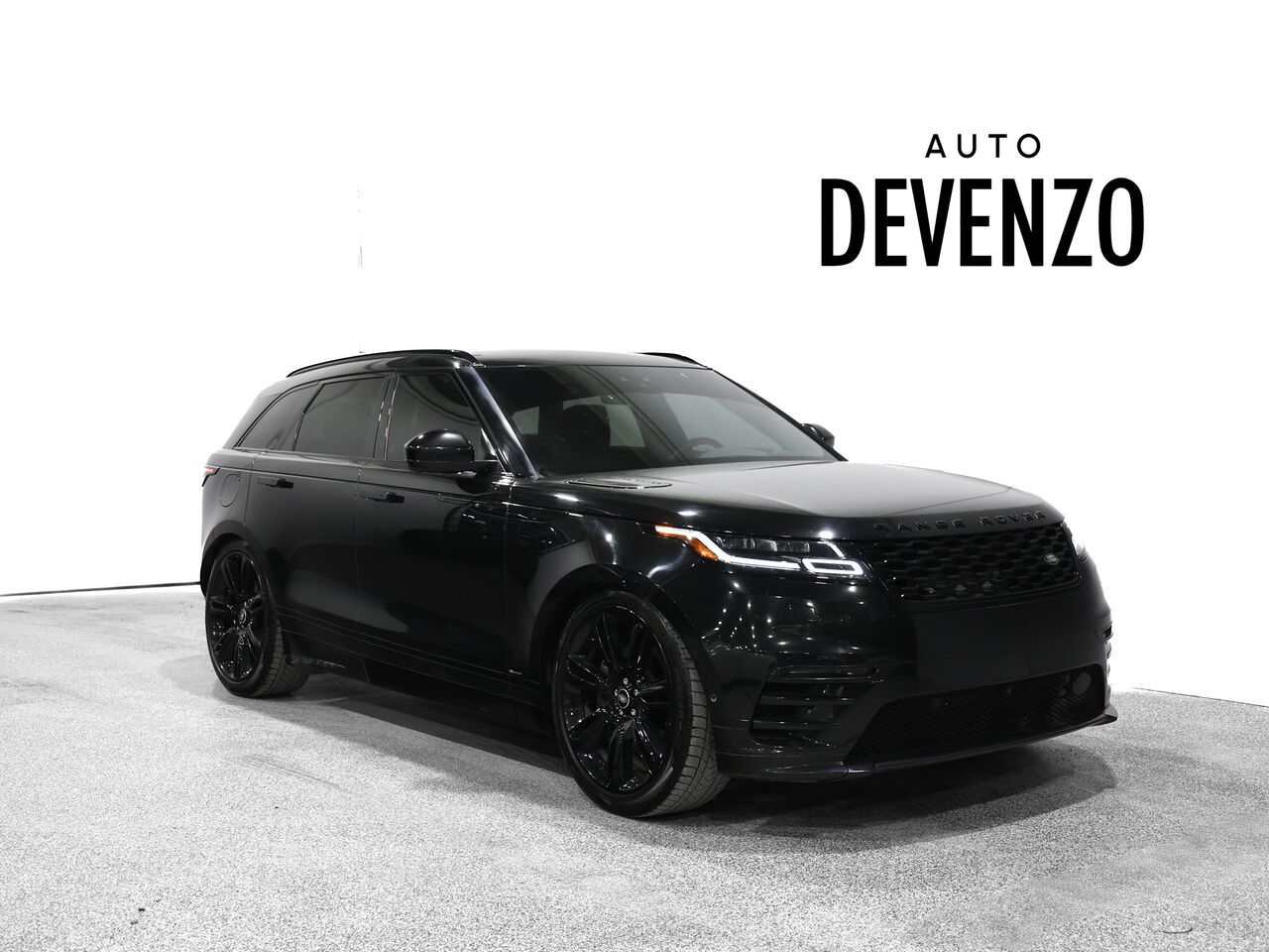 Black 2018 Land Rover Range Rover Velar SUV / Crossover All-Wheel Drive Automatic