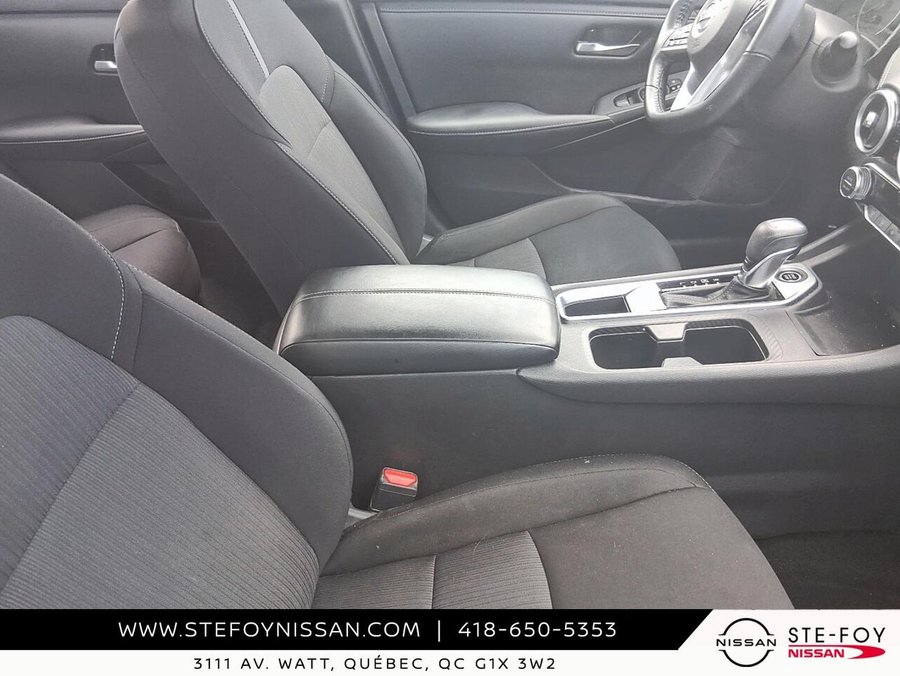 Nissan Sentra SV S6750 2022 Gris