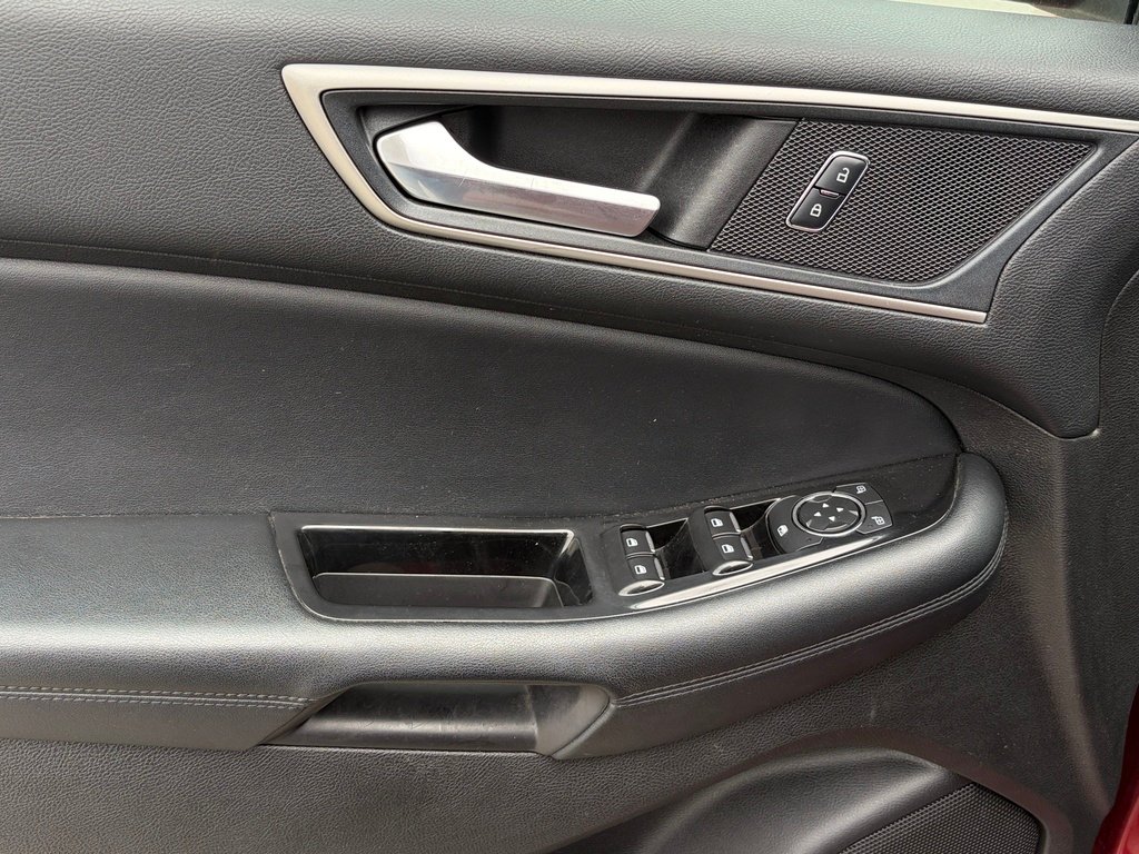 Ford Edge 4dr SEL AWD 2017 Rouge Gatineau - photo #8