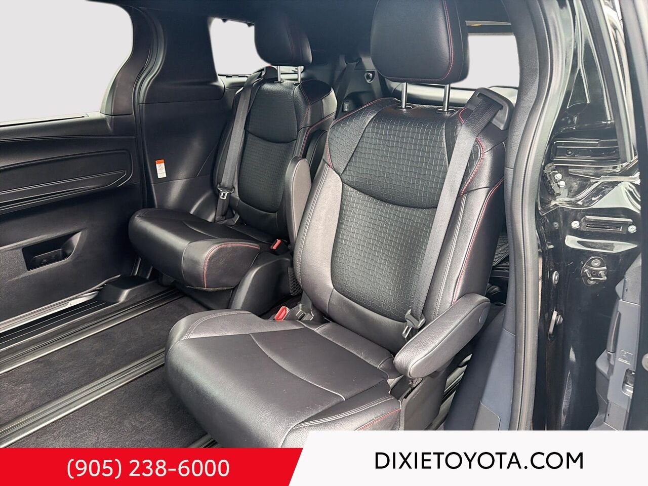 2026 Toyota Sienna XSE AWD TEC PKG / HEATED SEATS / REAR-ENTERTAINMENT PLAYER / ALLOY WHEELS / CARPLAY AND ANDROID AUTO Black Mississauga - photo #20