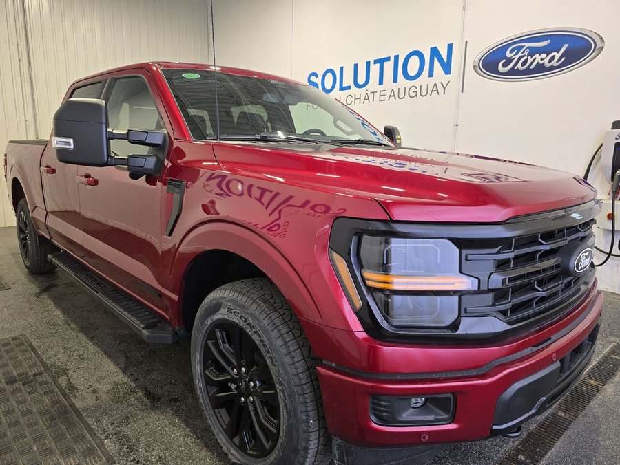 Ford F-150 2026 Rouge rubis métallisé teinté verni