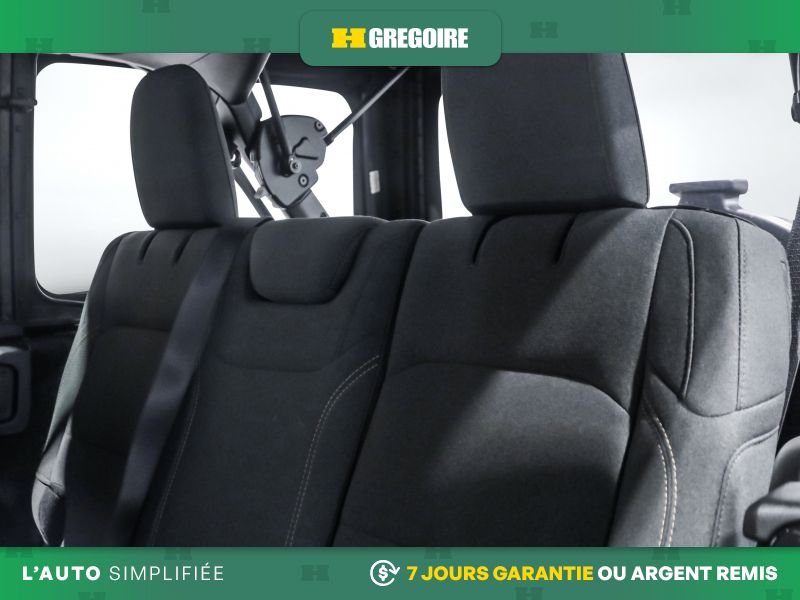 Jeep Wrangler 2024 Noir Laval - photo #21