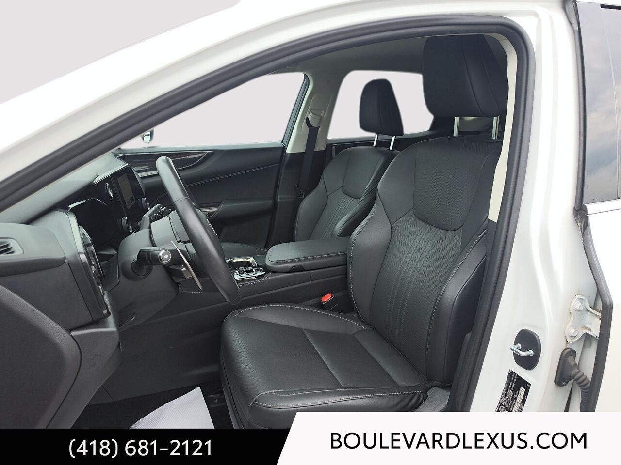 2022 Lexus NX White Quebec - photo #8