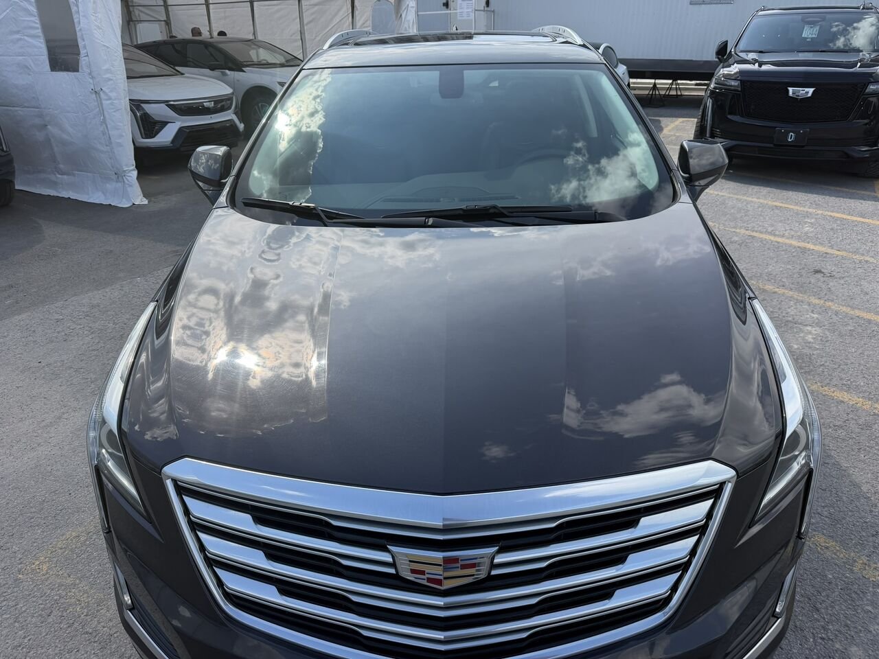 2017 Cadillac XT5 LUXURY AWD V6 3.6 Grey Laval - photo #9