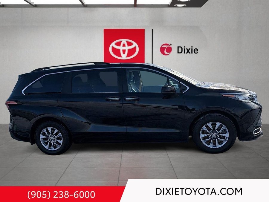 2022 Toyota Sienna 2022 Black