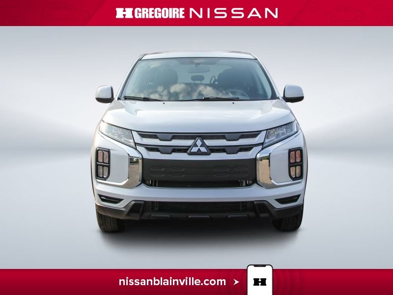 2022 Mitsubishi RVR 2022 White