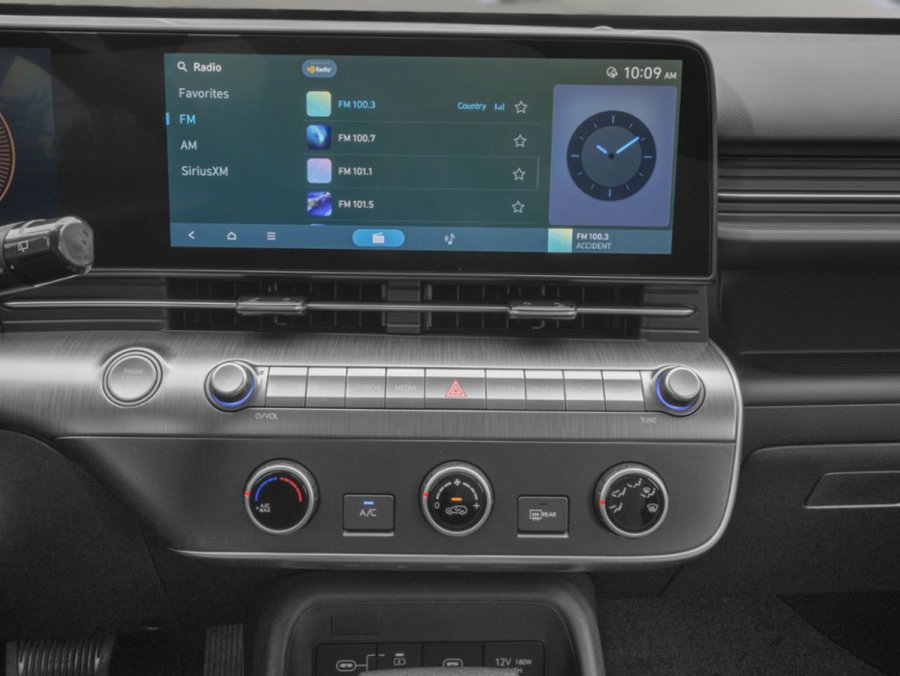 2027 Hyundai Kona 2027 Atlas White