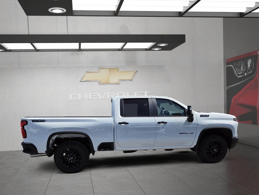 Chevrolet Silverado 2500HD LT cabine multiplace 4RM 159 po 2026 BLANC SOMMET