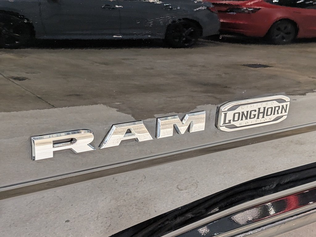 Ram 2500 2021 Noir Val-David - photo #38