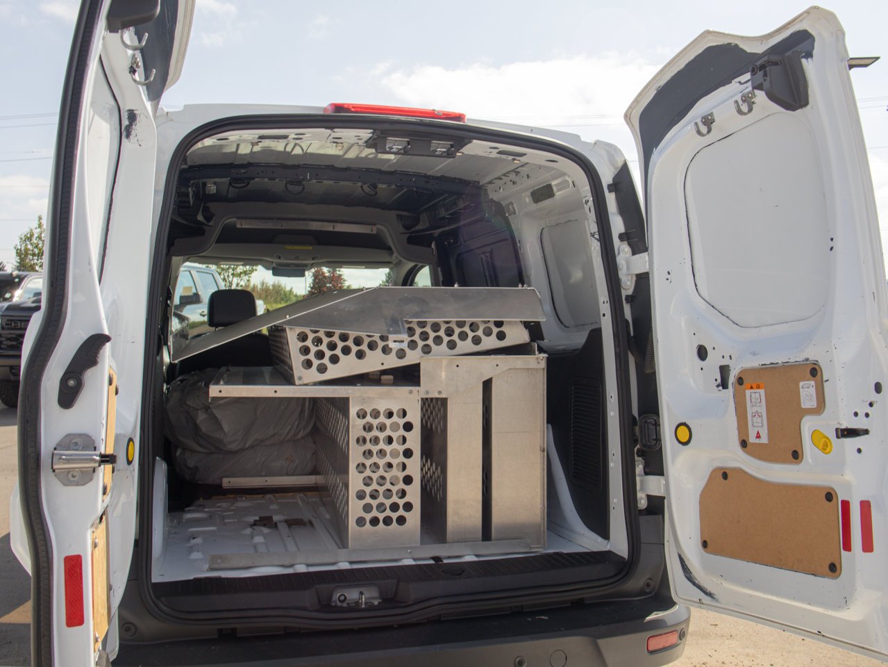2014 Ford Transit Connect XL w/Dual Sliding Doors White Sherwood Park - photo #11