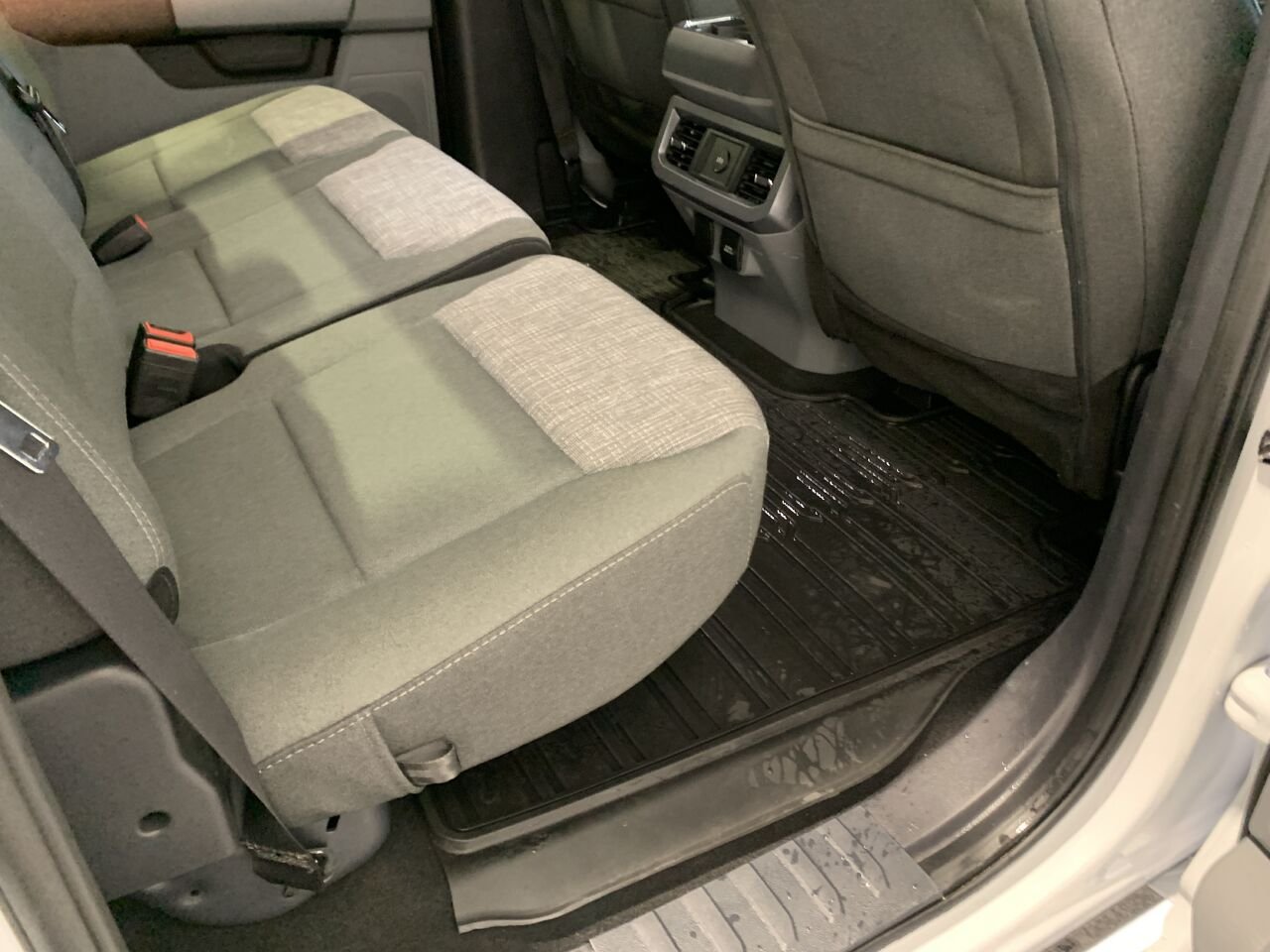 2024 Ford Super Duty F-250 SRW XLT White Châteauguay - photo #20