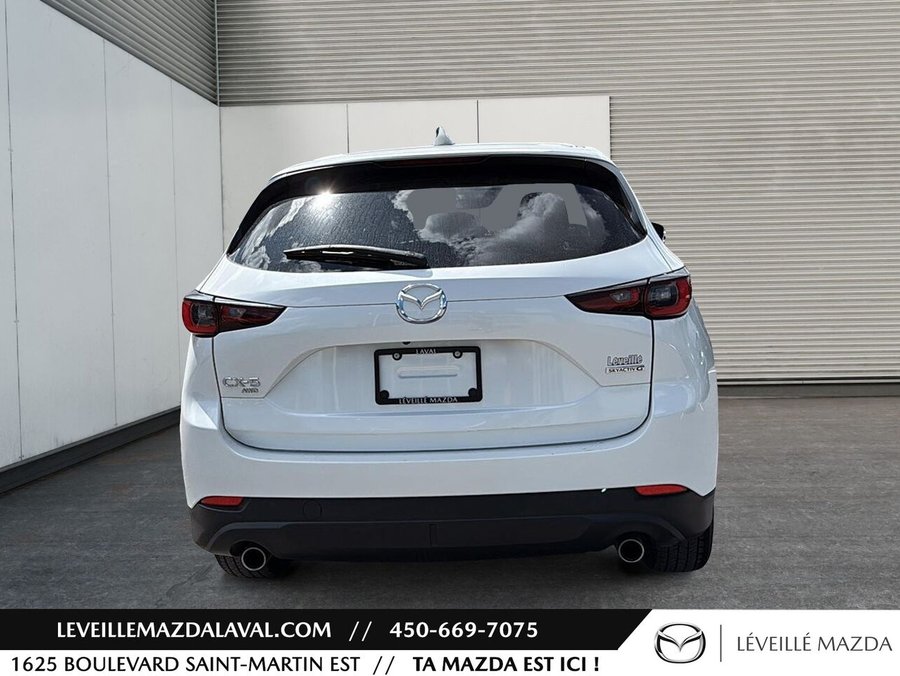 2022 Mazda CX-5 2022 White