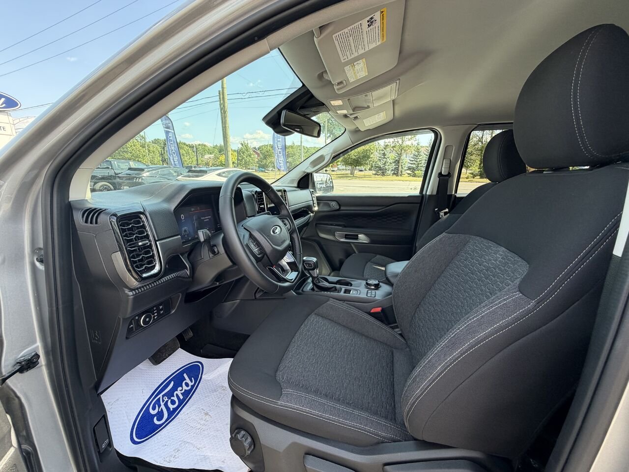2024 Ford RANGER Silver Montmagny - photo #6