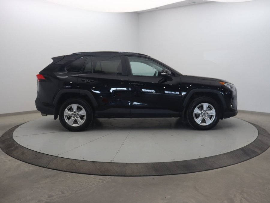 2019 Toyota RAV4 2019 Black