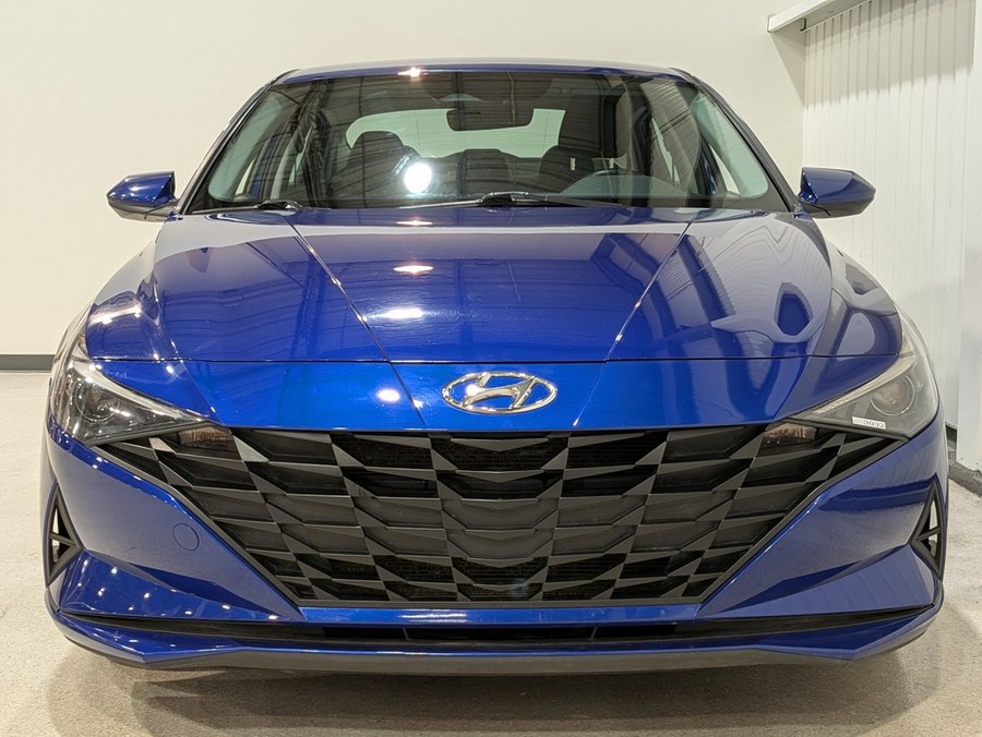 2023 Hyundai Elantra Blue