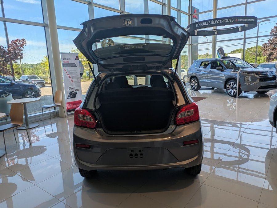 Mitsubishi Mirage SE 2020 Gris