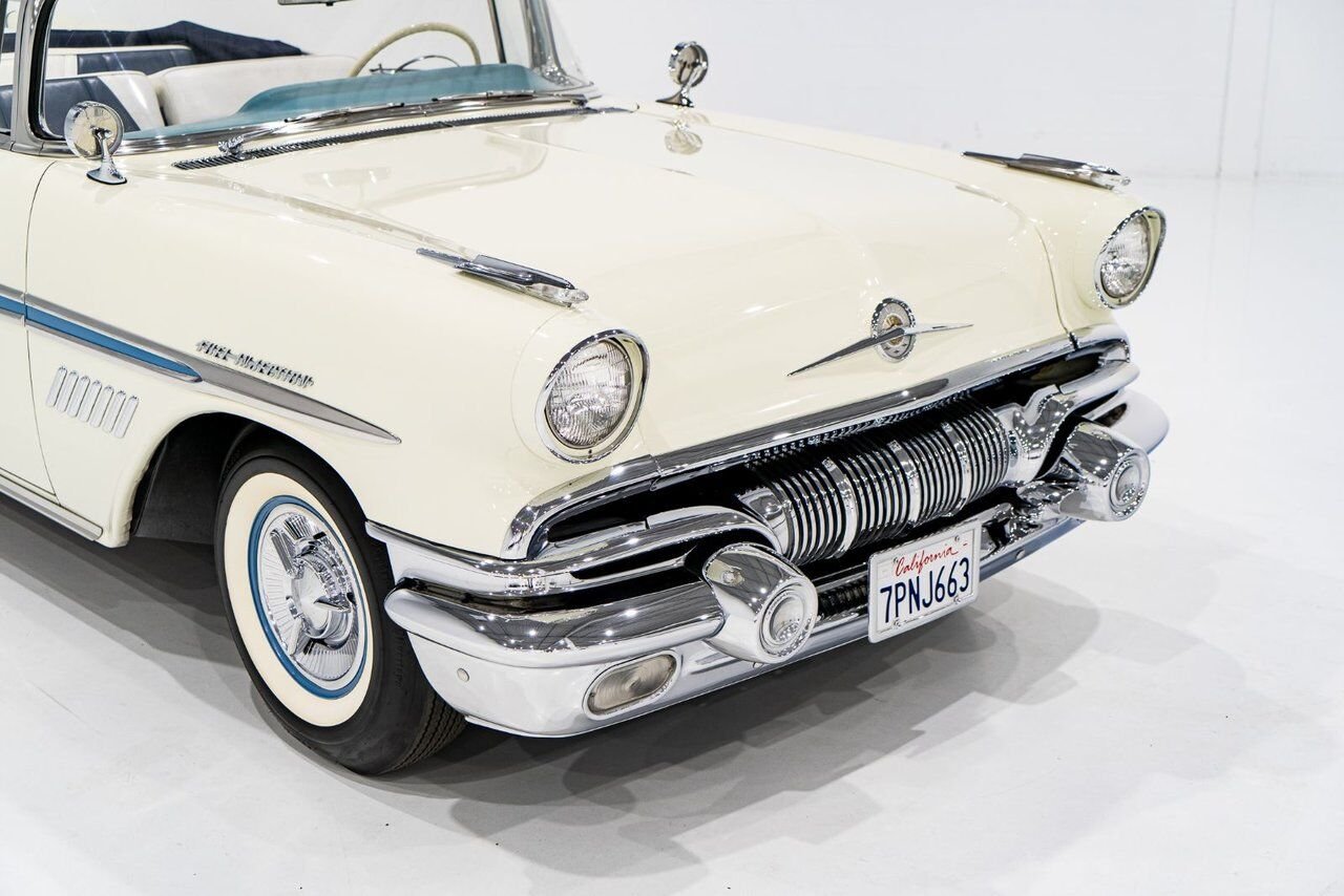 1957 Pontiac Bonneville *PRICE IN USD* Fuel injected 347/315HP 1 of 630 produced White Montreal - photo #32