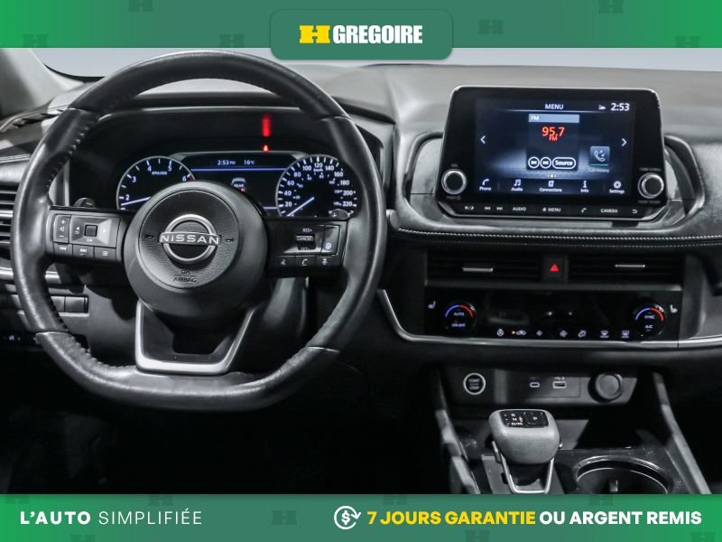 Nissan Rogue 2023 Blanc Laval - photo #17