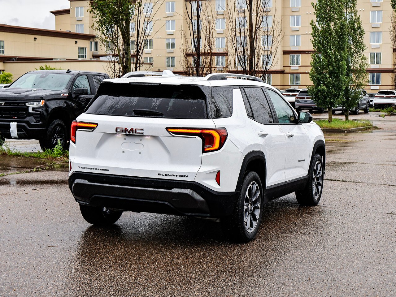 2026 GMC Terrain AWD 4dr Elevation White Sherwood Park - photo #12