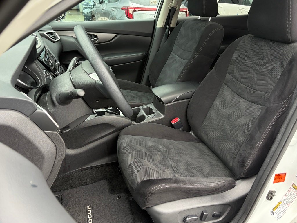 2015 Nissan Rogue White Gatineau - photo #12