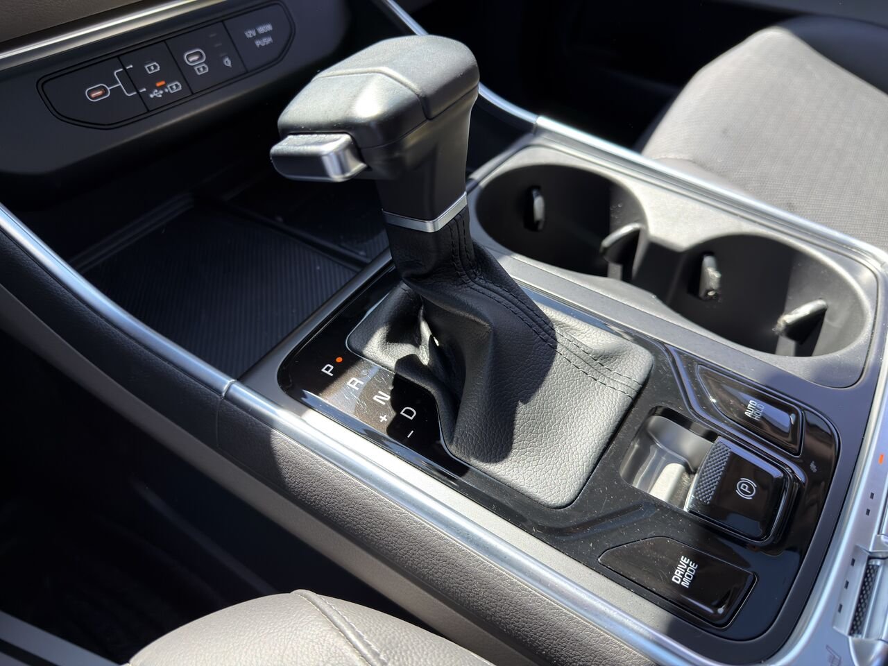 Kia Carnival 2025 Noir Thetford Mines - photo #29
