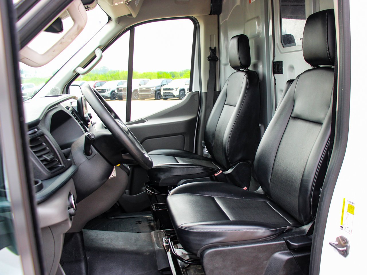 2025 Ford Transit Cargo Van T-250 148 Hi Rf 9070 GVWR AWD White Sherwood Park - photo #27
