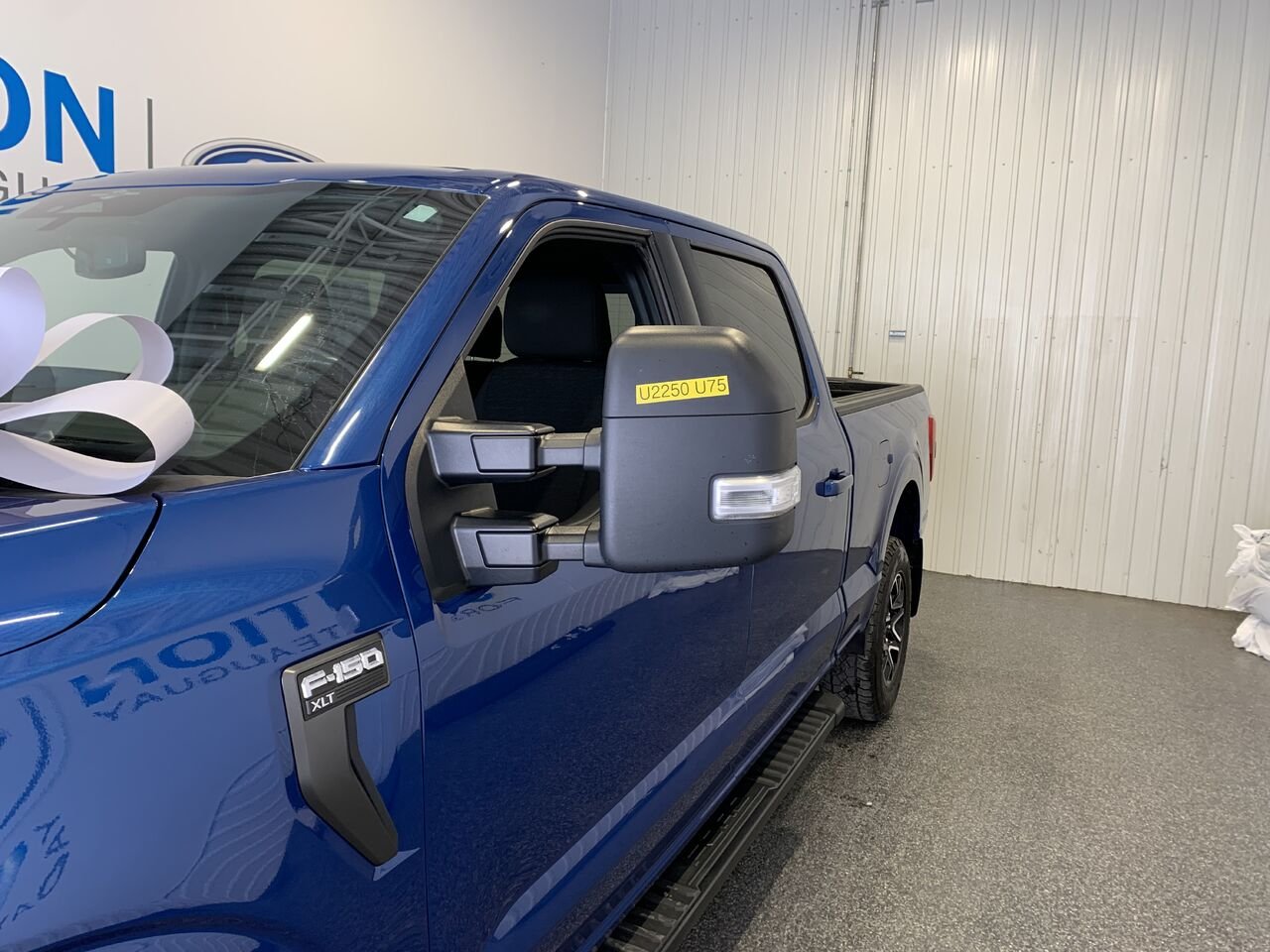 Ford F-150 SUPERCREW XLT 2023 Bleu Saint-Eustache - photo #4