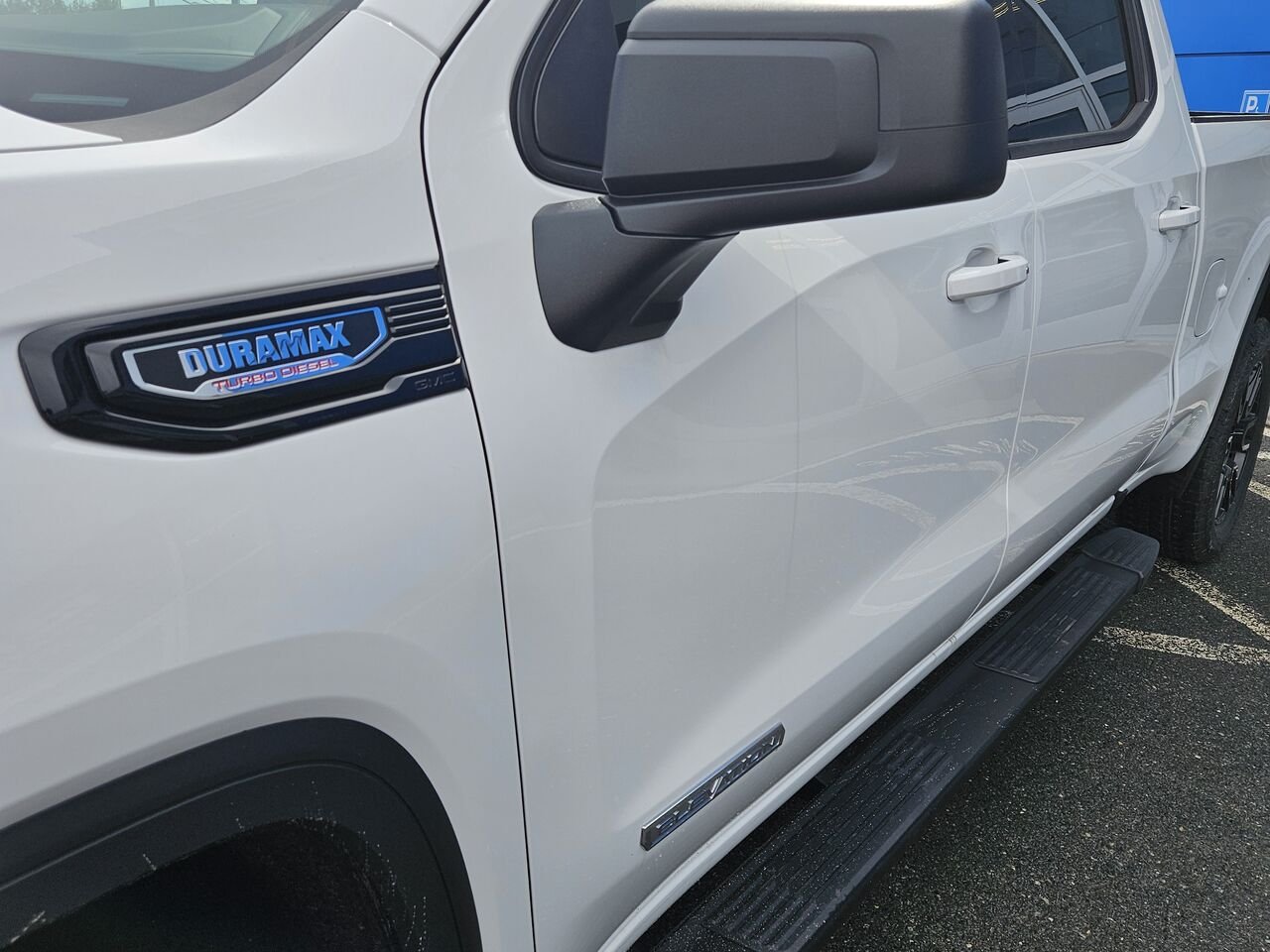 2026 GMC Sierra 1500 Elevation cabine multiplace 4RM 157 po Summit White Thetford Mines - photo #7