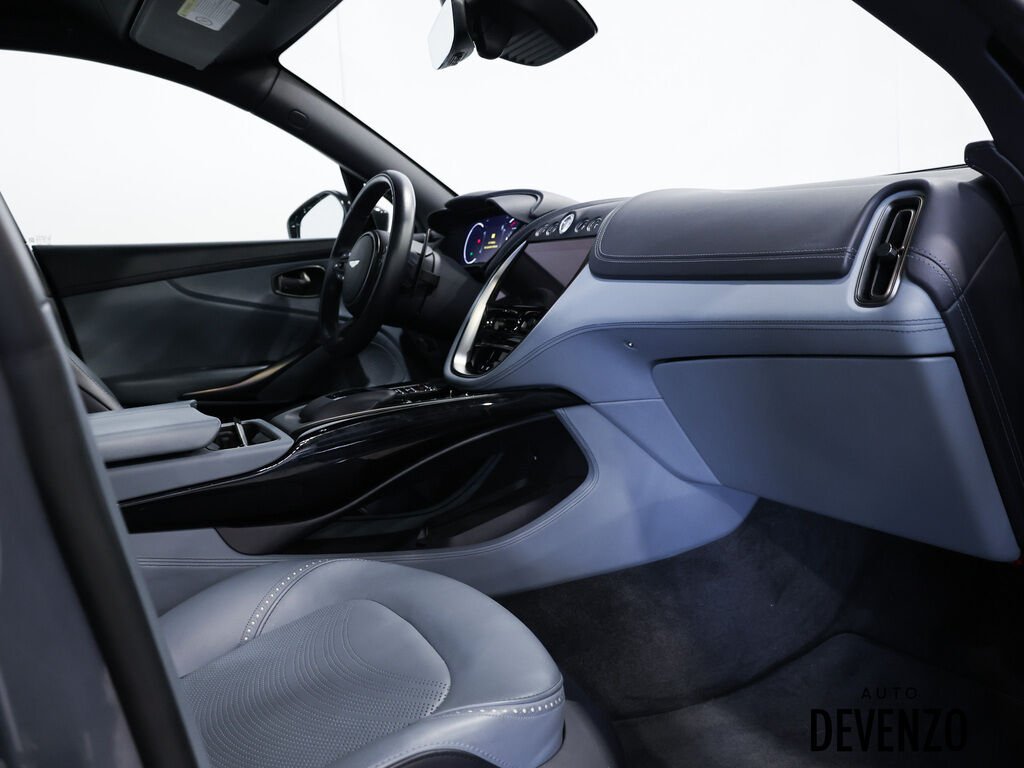 Aston Martin DBX 2022 Gris Saint-Eustache - photo #7