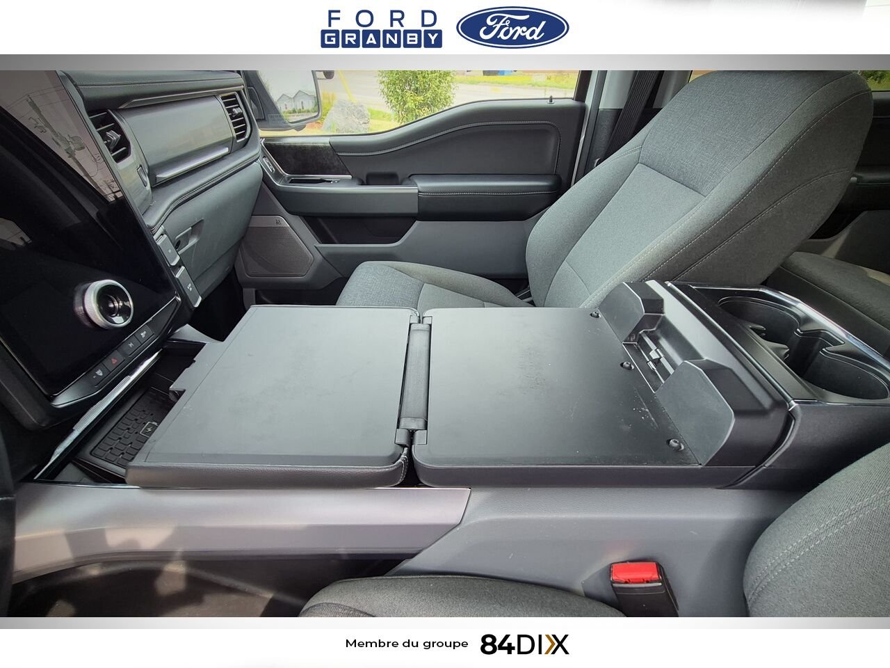2024 Ford F-150 Lightning White Granby - photo #32