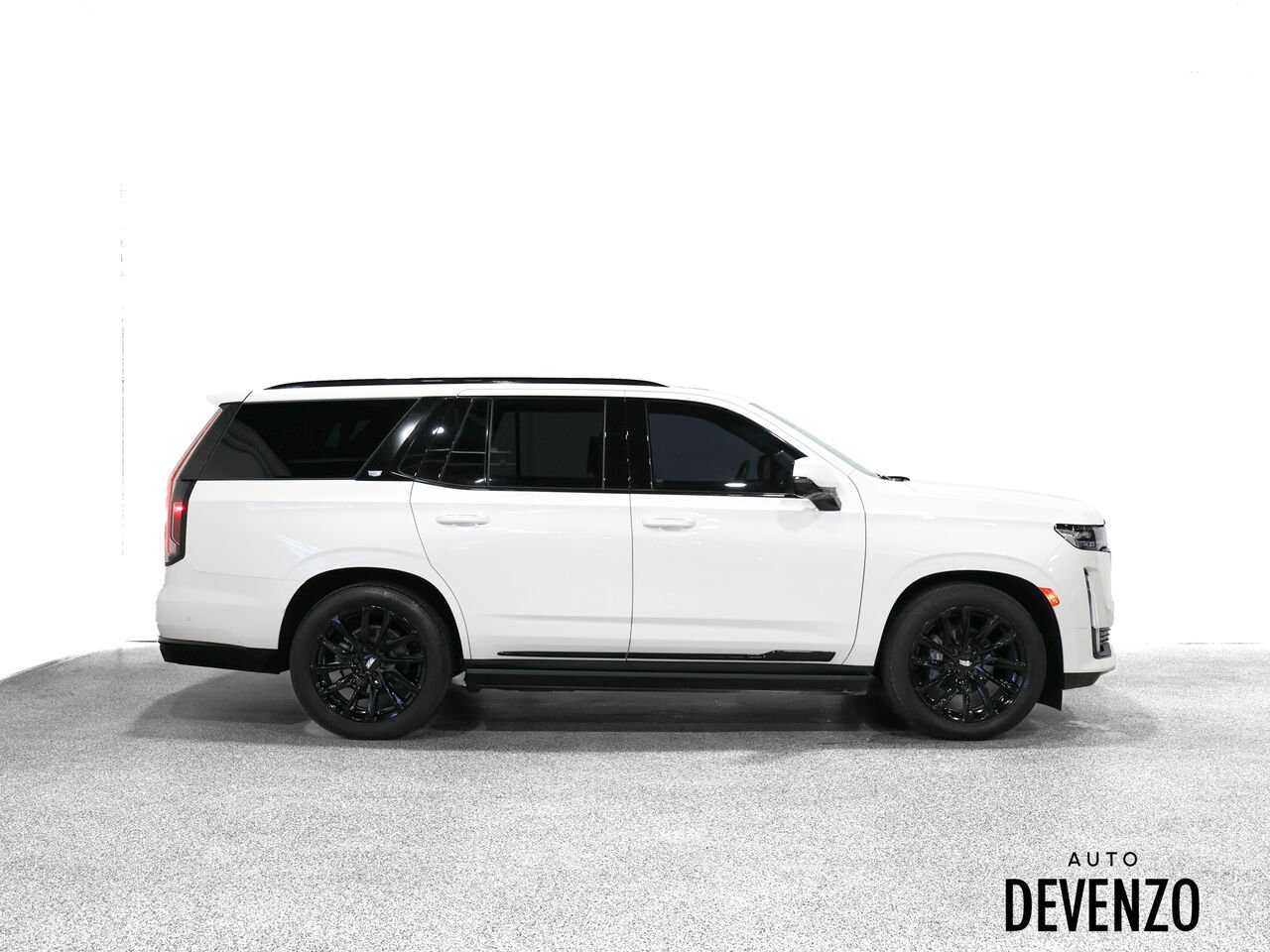 Cadillac Escalade 2024 Blanc Saint-Eustache - photo #2