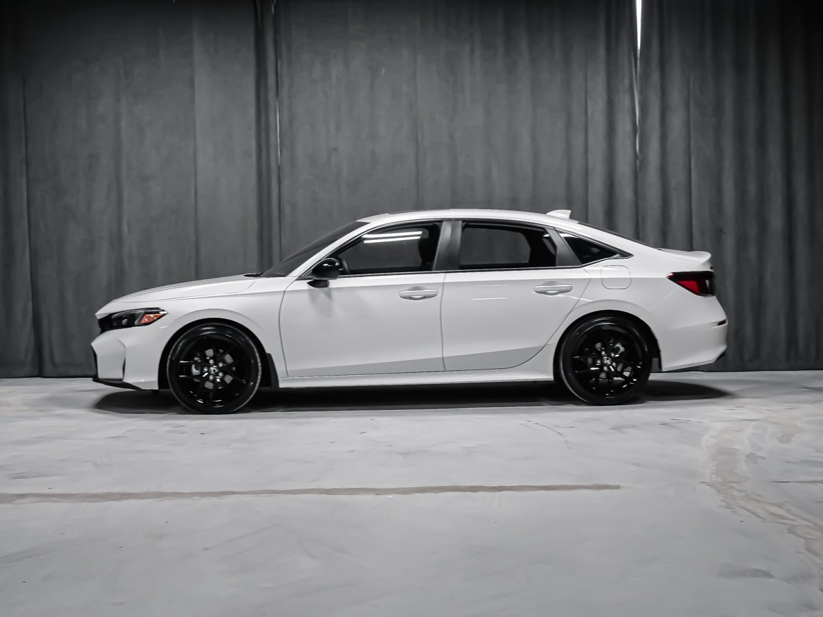 2026 Honda Civic Sedan SPORT TOIT OUVRANT APPLE CAR PLAY White Montreal - photo #2
