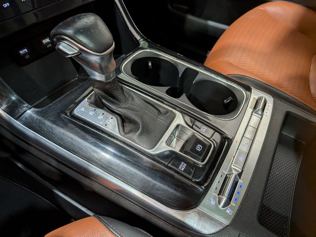 Kia Carnival 2022 Blanc Val-David - photo #31